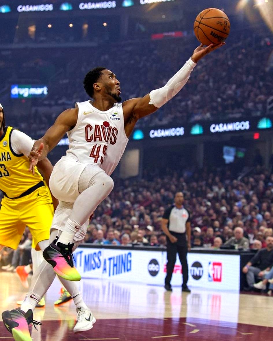 骑士全队失利，主场不利