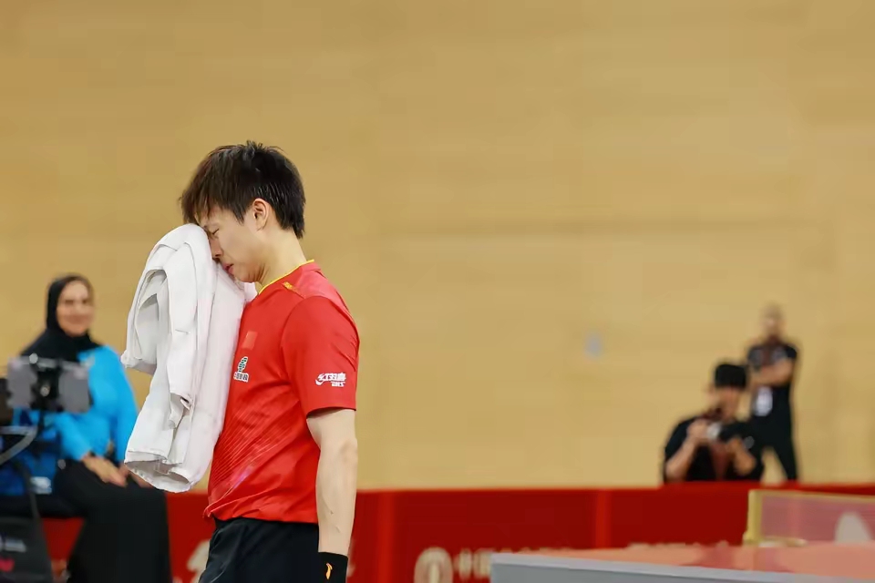 韩国队鏖战中国队，林高远刷新纪录