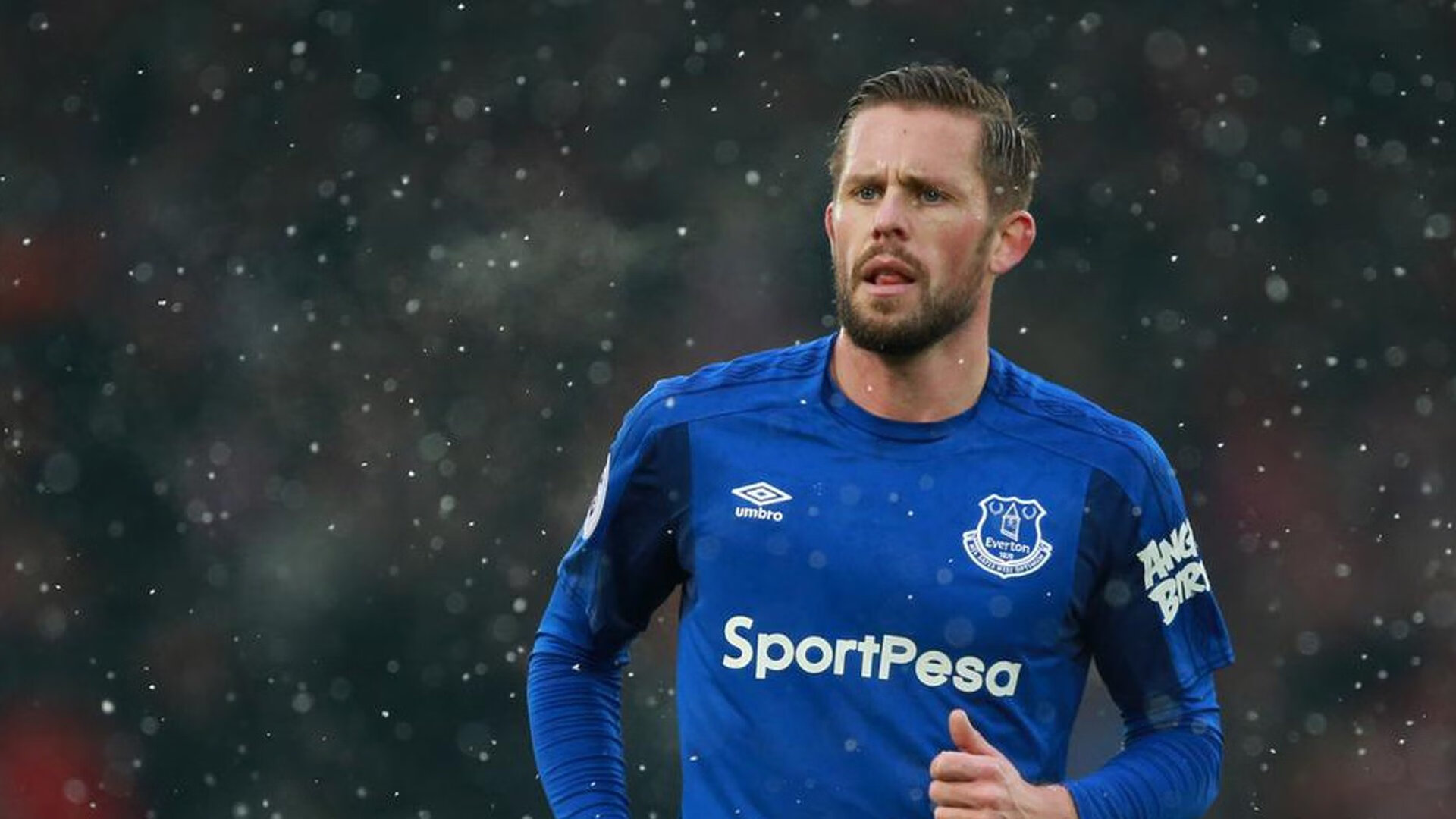 埃及斩落马里，劳塔罗抢七封神，绿茵场上的英雄史诗