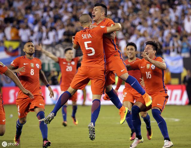 乌拉圭全面压制西班牙,基米希点燃赛场 乌拉圭全面压制西班牙,基米希点燃赛场